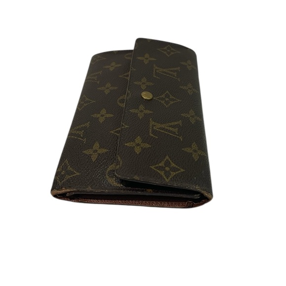 Authentic Louis Vuitton Monogram Sarah Wallet - Picture 3 of 10